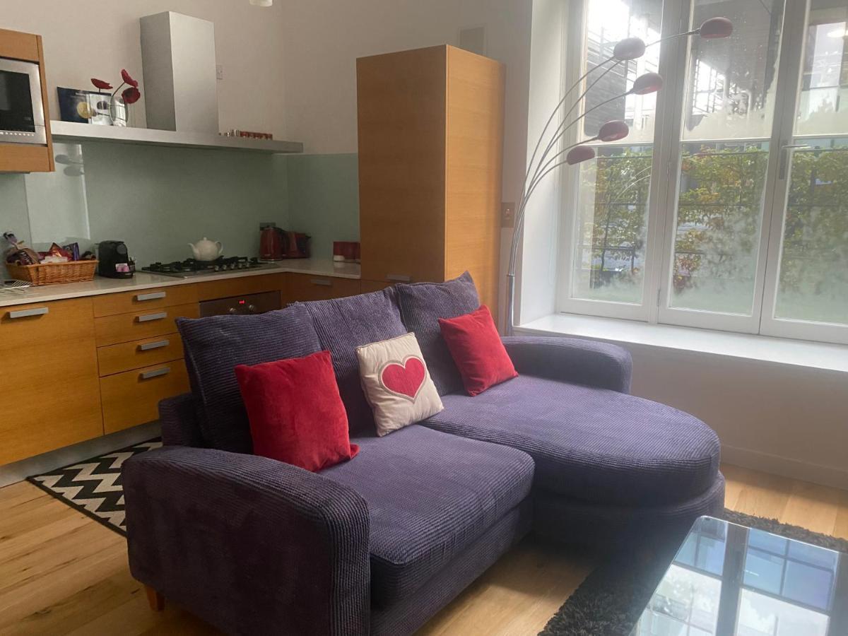 Apartment City Centre Castle Walk EDI