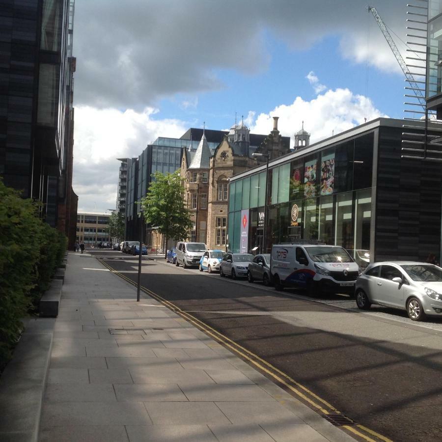City Centre Castle Walk Apartment EDI