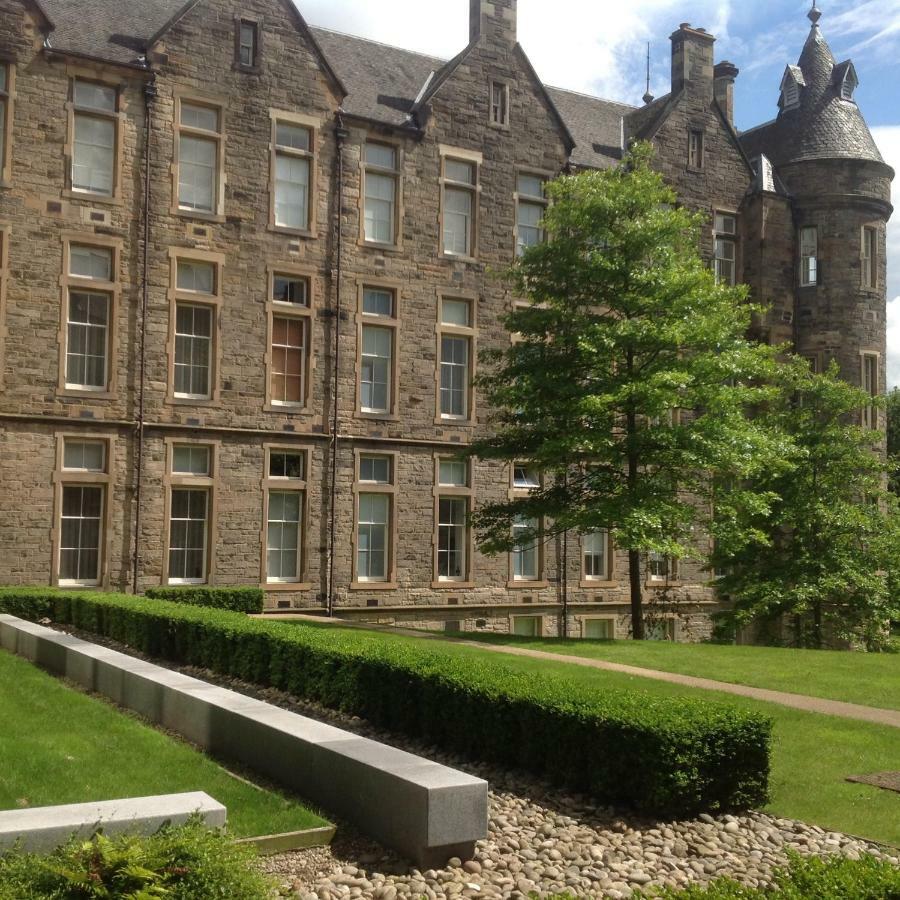City Centre Castle Walk EDI